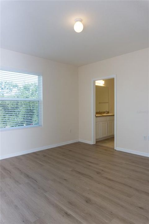 На продажу: $252,500 (3 спален, 2 ванн, 1478 Квадратных фут)