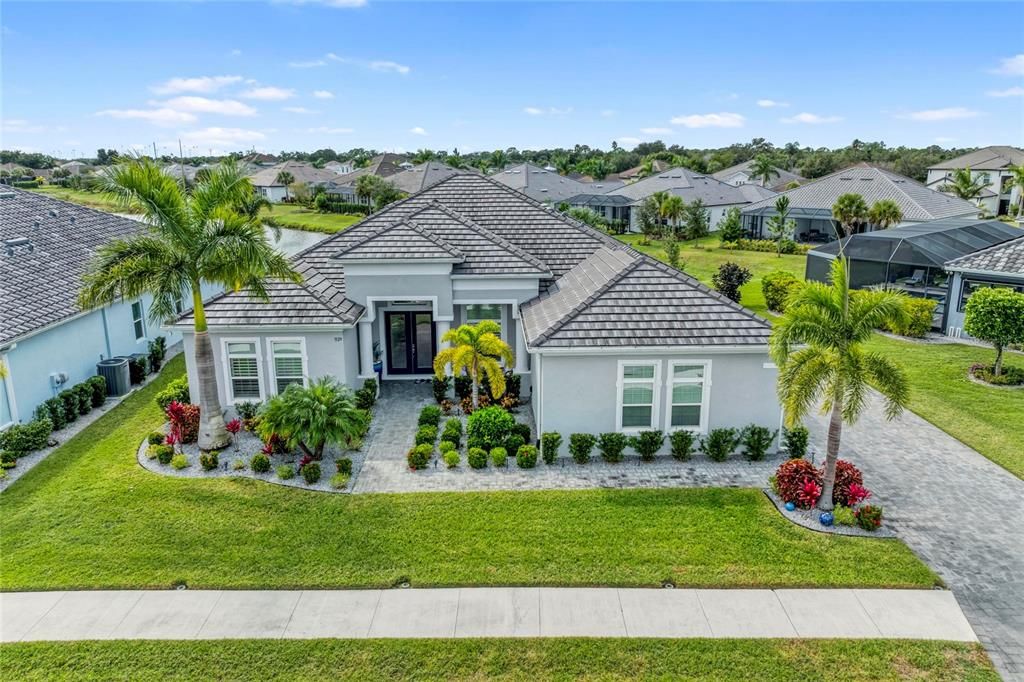 待售: $969,000 (3 贝兹, 2 浴室, 2420 平方英尺)