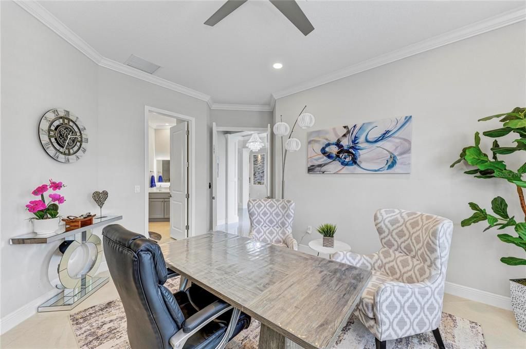 待售: $969,000 (3 贝兹, 2 浴室, 2420 平方英尺)