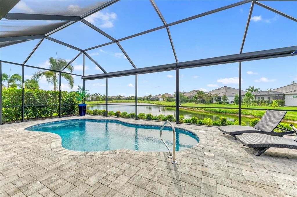 待售: $969,000 (3 贝兹, 2 浴室, 2420 平方英尺)