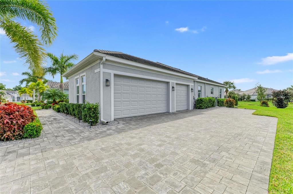 待售: $969,000 (3 贝兹, 2 浴室, 2420 平方英尺)