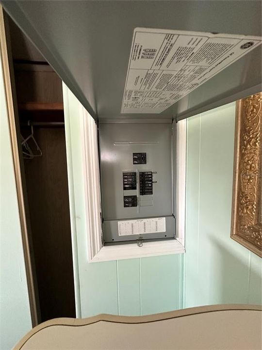 En Venta: $85,400 (2 camas, 1 baños, 660 Pies cuadrados)