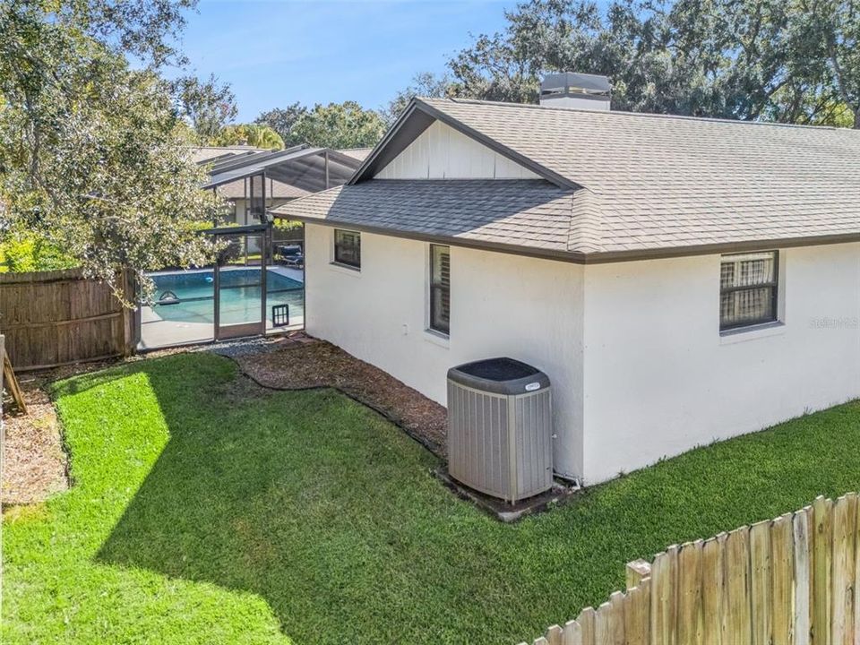 Activo con contrato: $750,000 (4 camas, 2 baños, 2111 Pies cuadrados)