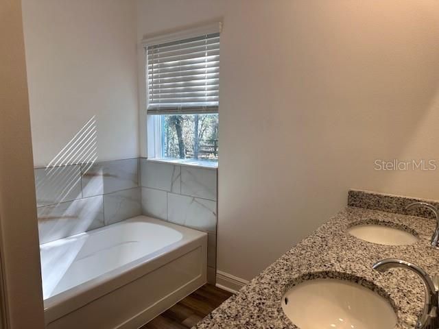 Active With Contract: $459,900 (4 beds, 3 baths, 2437 Square Feet)