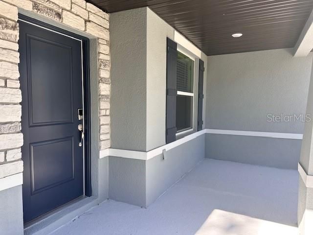 Active With Contract: $459,900 (4 beds, 3 baths, 2437 Square Feet)