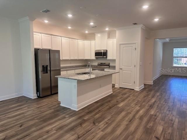 Active With Contract: $459,900 (4 beds, 3 baths, 2437 Square Feet)