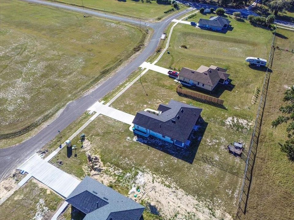 En Venta: $370,000 (4 camas, 2 baños, 1710 Pies cuadrados)