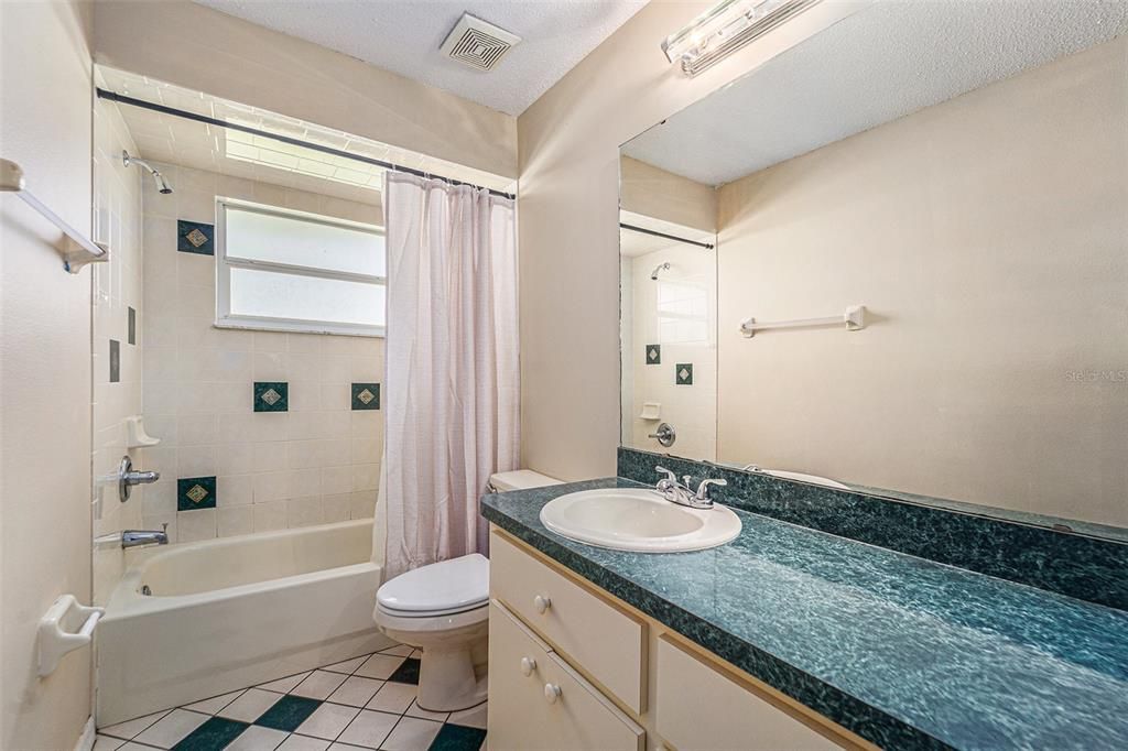 待售: $625,000 (3 贝兹, 2 浴室, 1764 平方英尺)