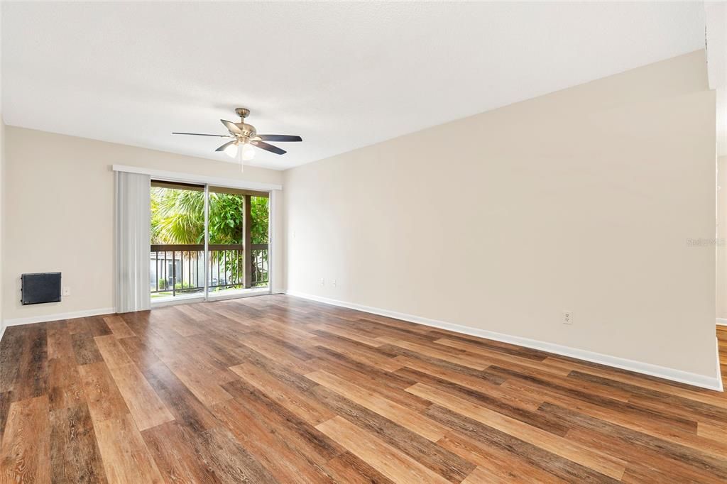 En Renta: $1,595 (2 camas, 2 baños, 1068 Pies cuadrados)