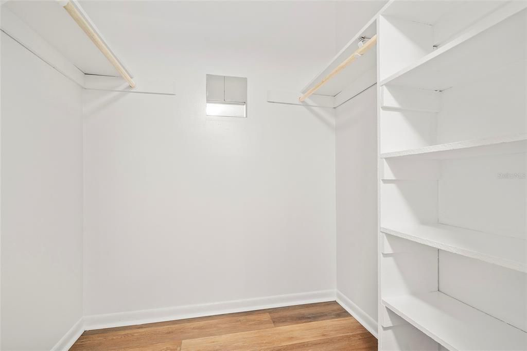 En Renta: $1,595 (2 camas, 2 baños, 1068 Pies cuadrados)