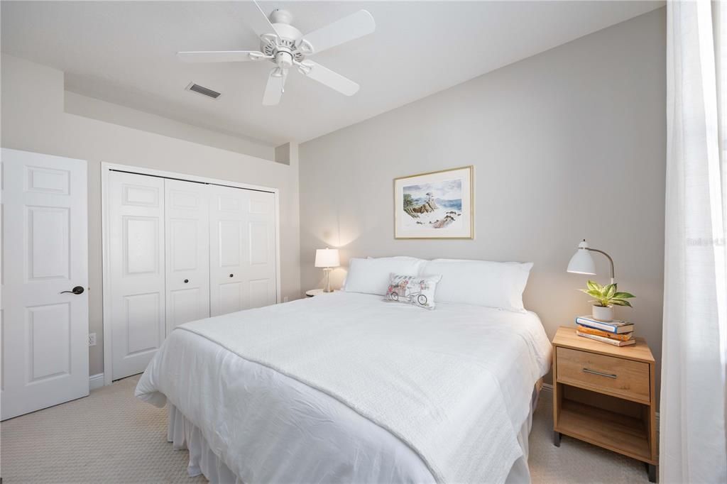 待售: $699,000 (2 贝兹, 2 浴室, 2134 平方英尺)