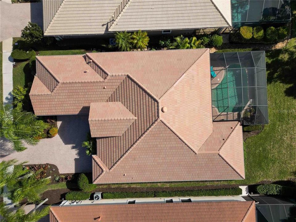 待售: $699,000 (2 贝兹, 2 浴室, 2134 平方英尺)