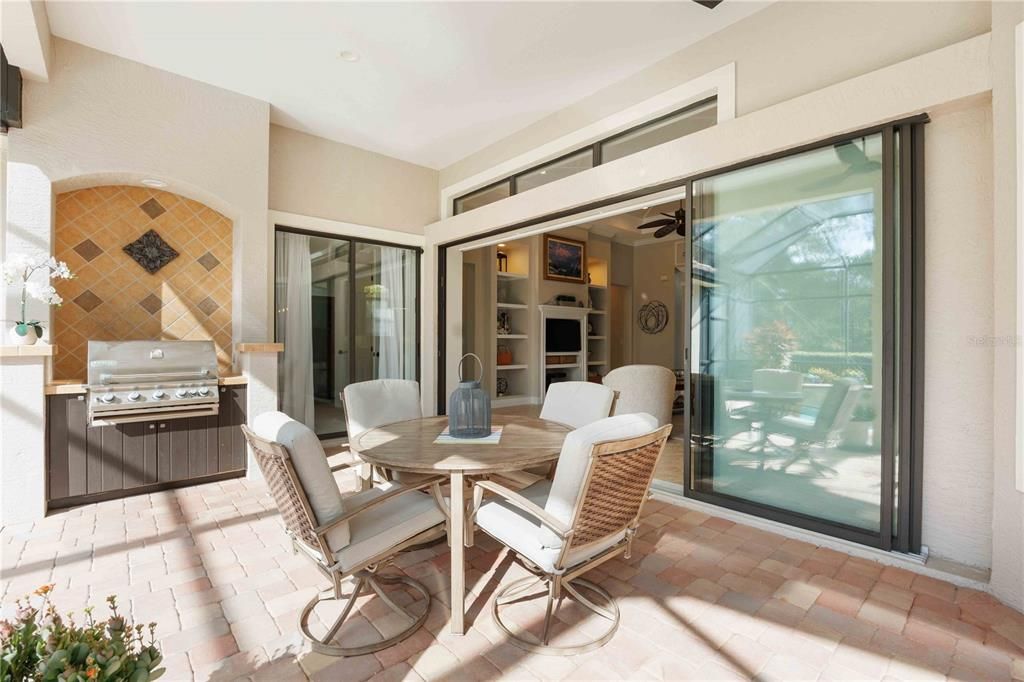 待售: $699,000 (2 贝兹, 2 浴室, 2134 平方英尺)