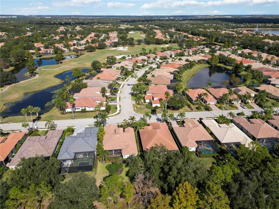 待售: $699,000 (2 贝兹, 2 浴室, 2134 平方英尺)