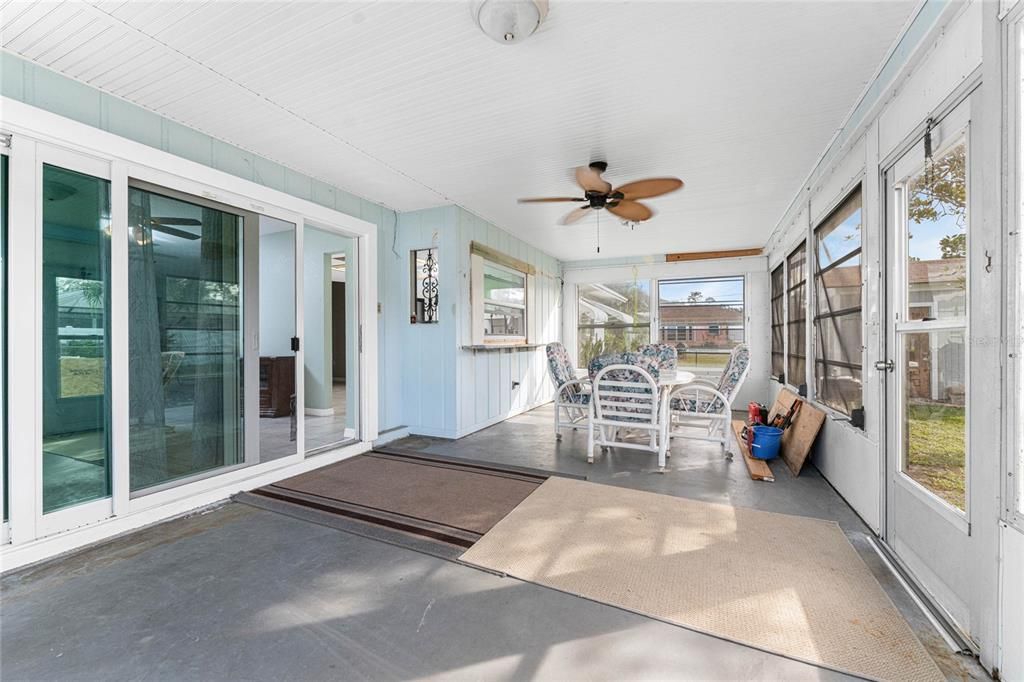 For Sale: $250,000 (2 beds, 2 baths, 1578 Square Feet)