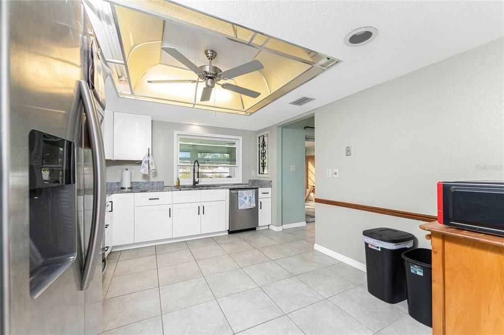 For Sale: $250,000 (2 beds, 2 baths, 1578 Square Feet)