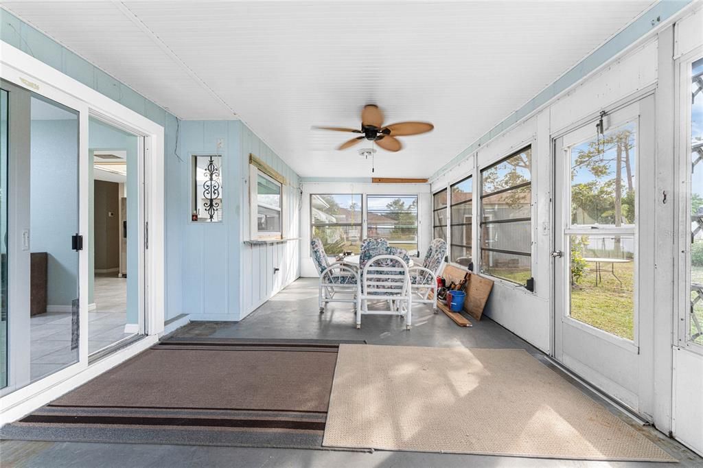 For Sale: $250,000 (2 beds, 2 baths, 1578 Square Feet)