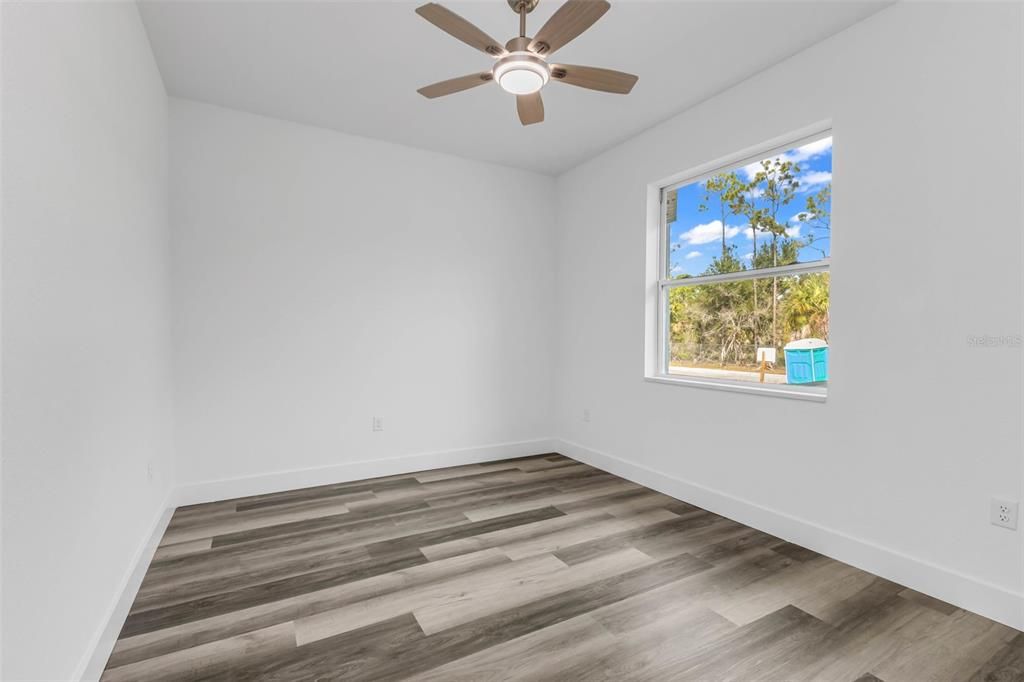 For Rent: $2,200 (3 beds, 2 baths, 1470 Square Feet)