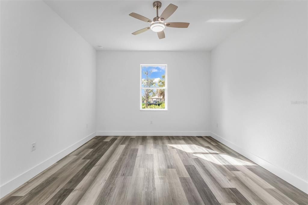 For Rent: $2,200 (3 beds, 2 baths, 1470 Square Feet)