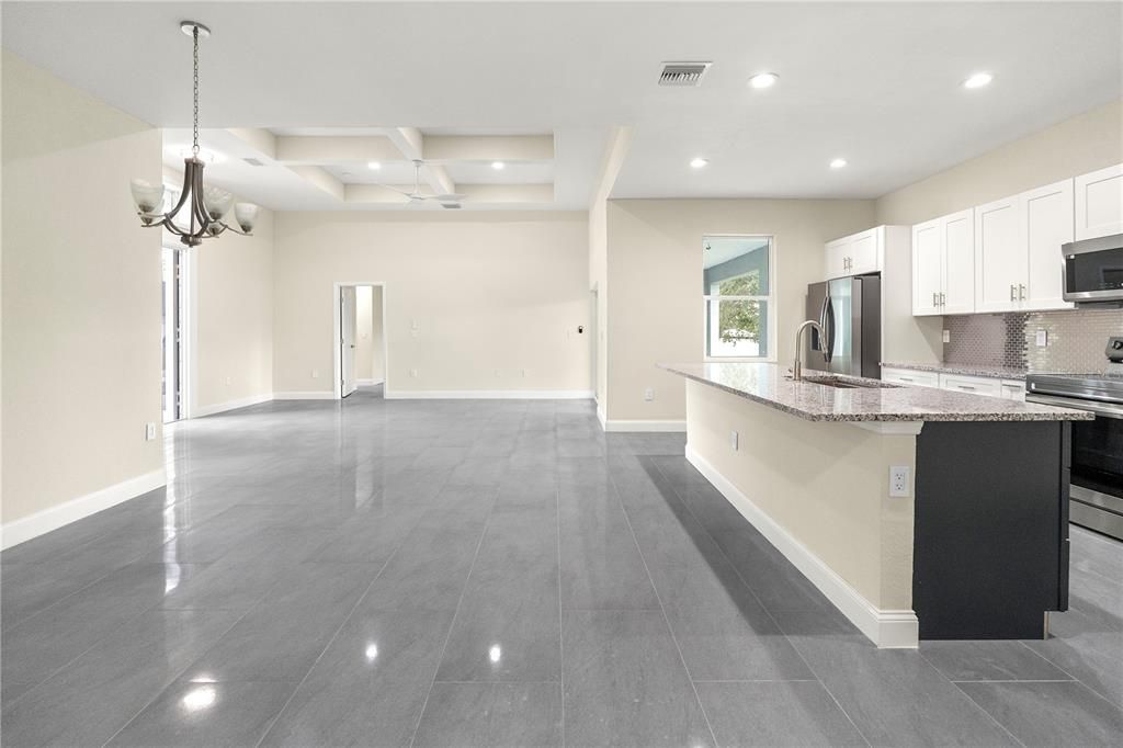 待售: $409,000 (3 贝兹, 2 浴室, 1792 平方英尺)