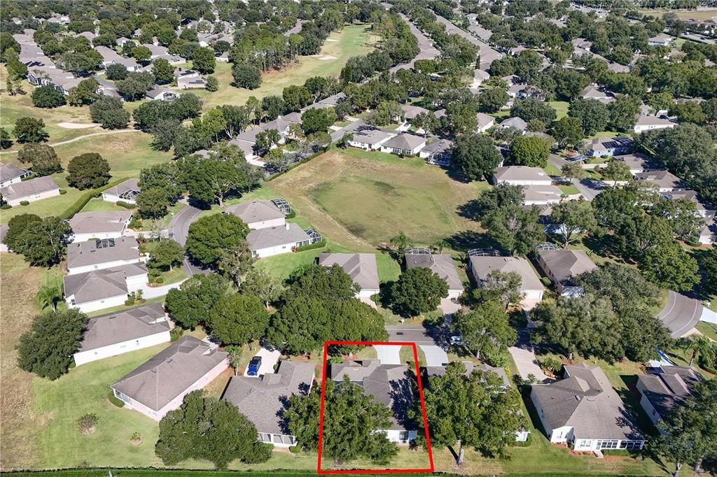 For Sale: $330,000 (2 beds, 2 baths, 1722 Square Feet)