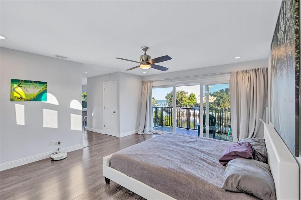 На продажу: $1,175,000 (4 спален, 3 ванн, 2269 Квадратных фут)