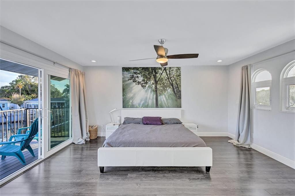 На продажу: $1,175,000 (4 спален, 3 ванн, 2269 Квадратных фут)