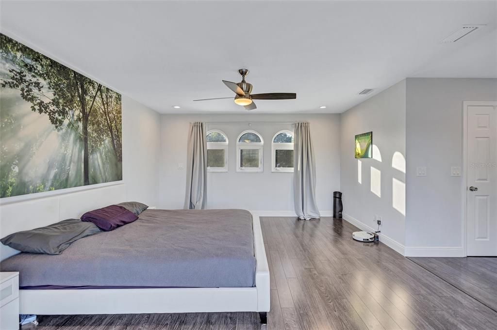 На продажу: $1,175,000 (4 спален, 3 ванн, 2269 Квадратных фут)