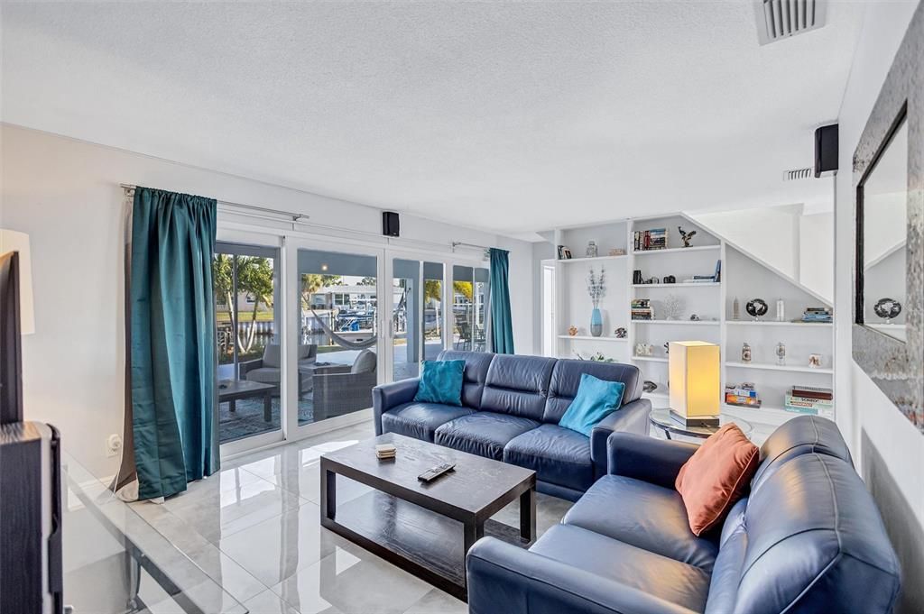 На продажу: $1,175,000 (4 спален, 3 ванн, 2269 Квадратных фут)