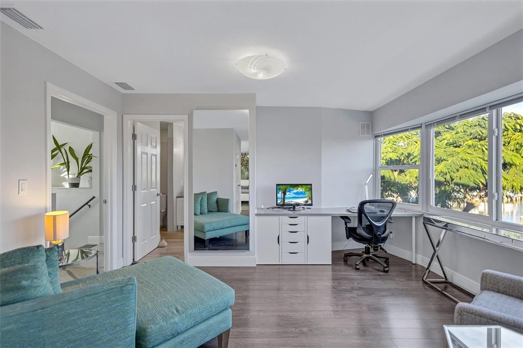 На продажу: $1,175,000 (4 спален, 3 ванн, 2269 Квадратных фут)