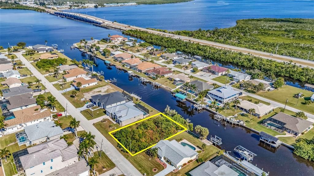 待售: $119,000 (0.23 acres)