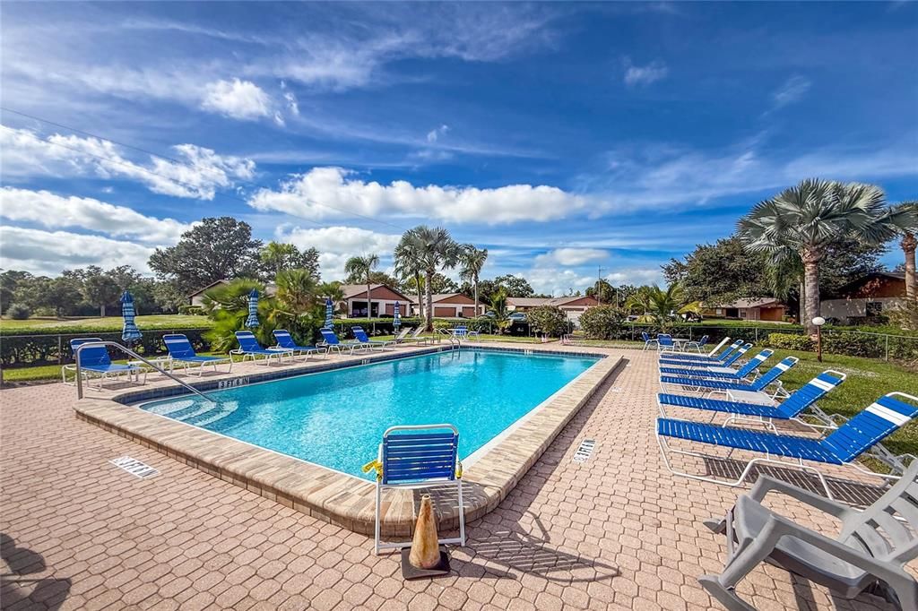 For Sale: $199,000 (2 beds, 2 baths, 1078 Square Feet)