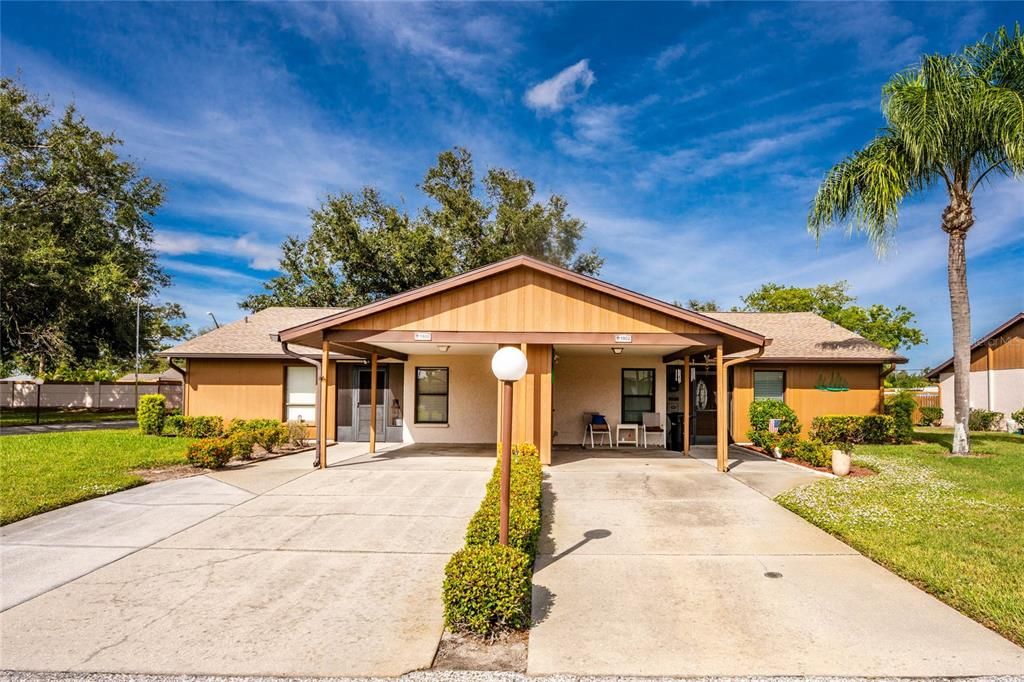 For Sale: $199,000 (2 beds, 2 baths, 1078 Square Feet)