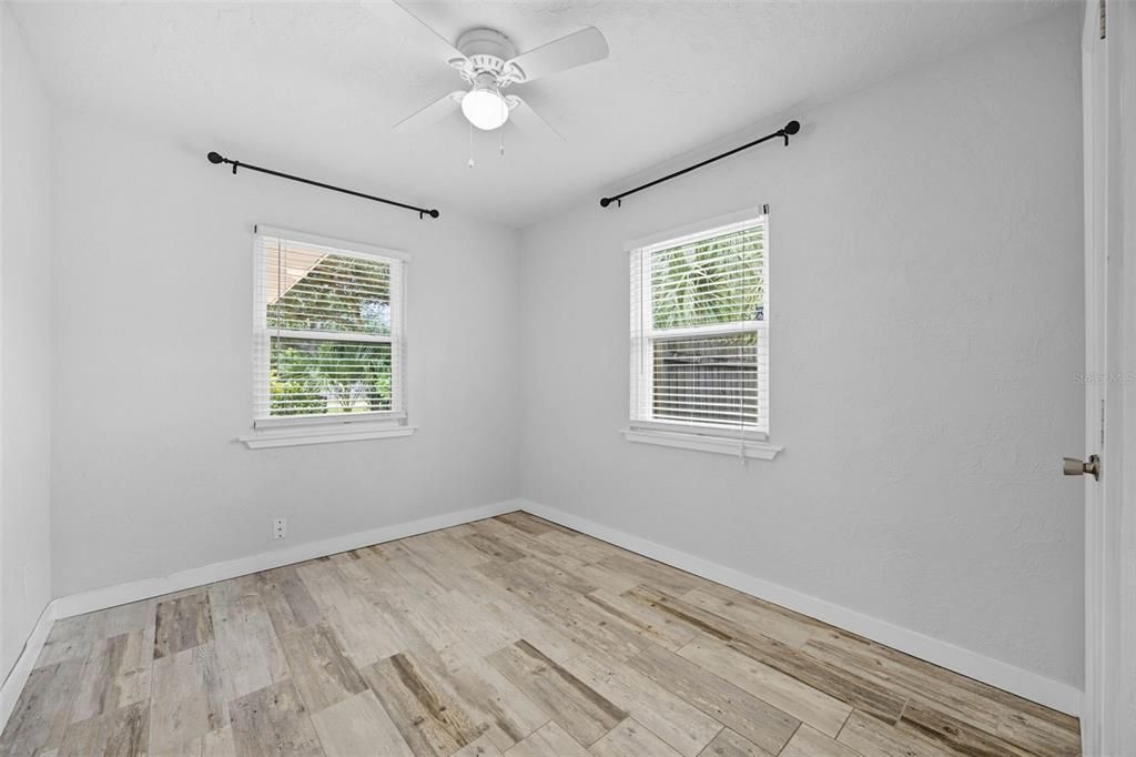 For Rent: $1,800 (2 beds, 1 baths, 648 Square Feet)