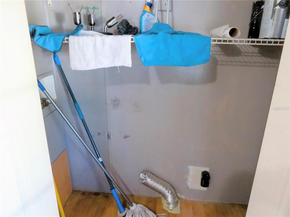 待售: $179,000 (3 贝兹, 2 浴室, 1144 平方英尺)