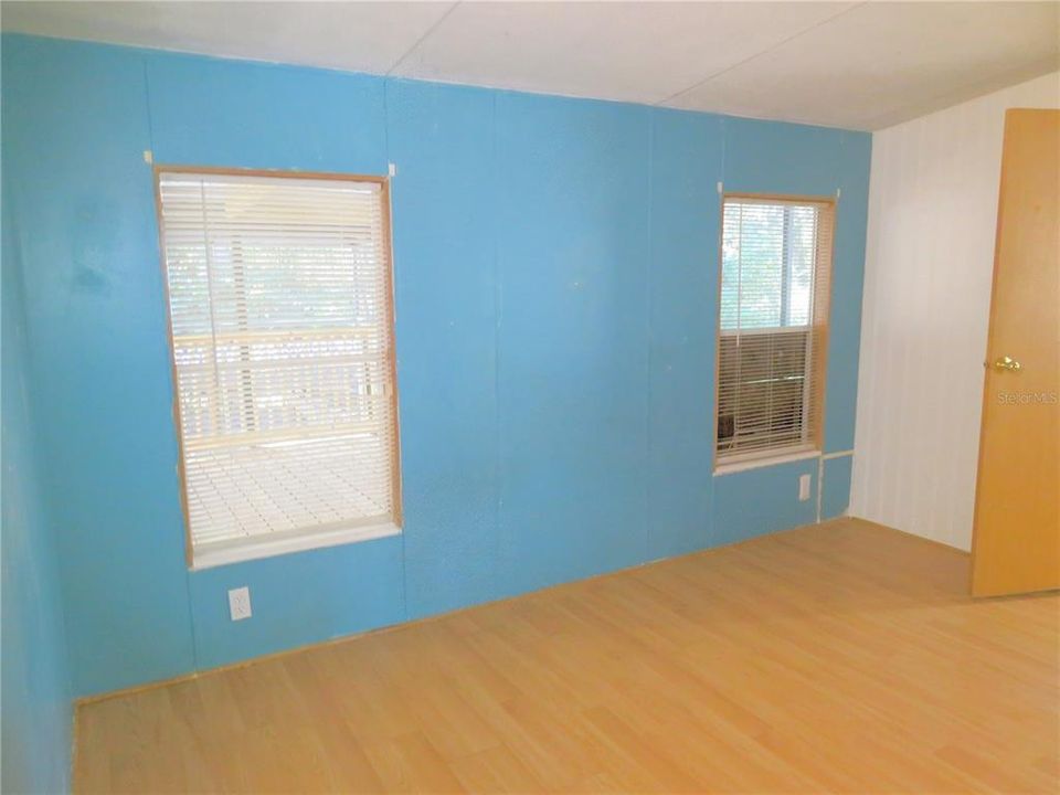 待售: $179,000 (3 贝兹, 2 浴室, 1144 平方英尺)