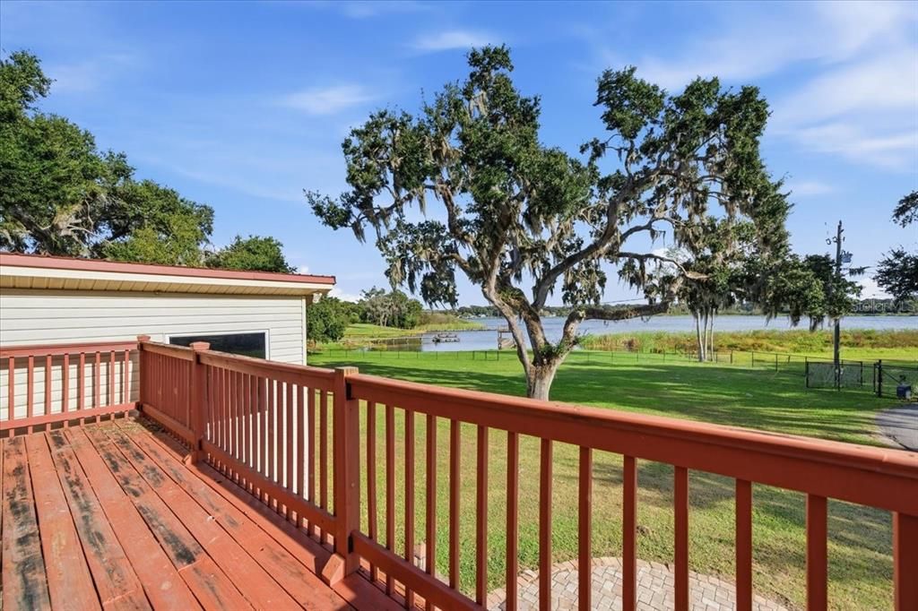 For Sale: $1,825,000 (7 beds, 6 baths, 5661 Square Feet)