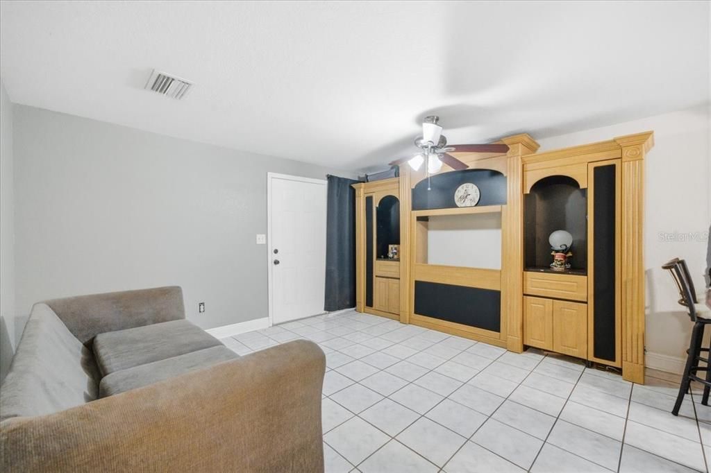 For Sale: $1,825,000 (7 beds, 6 baths, 5661 Square Feet)