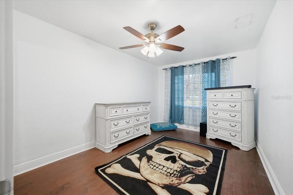 For Sale: $1,825,000 (7 beds, 6 baths, 5661 Square Feet)