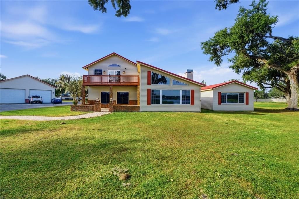 For Sale: $1,825,000 (7 beds, 6 baths, 5661 Square Feet)