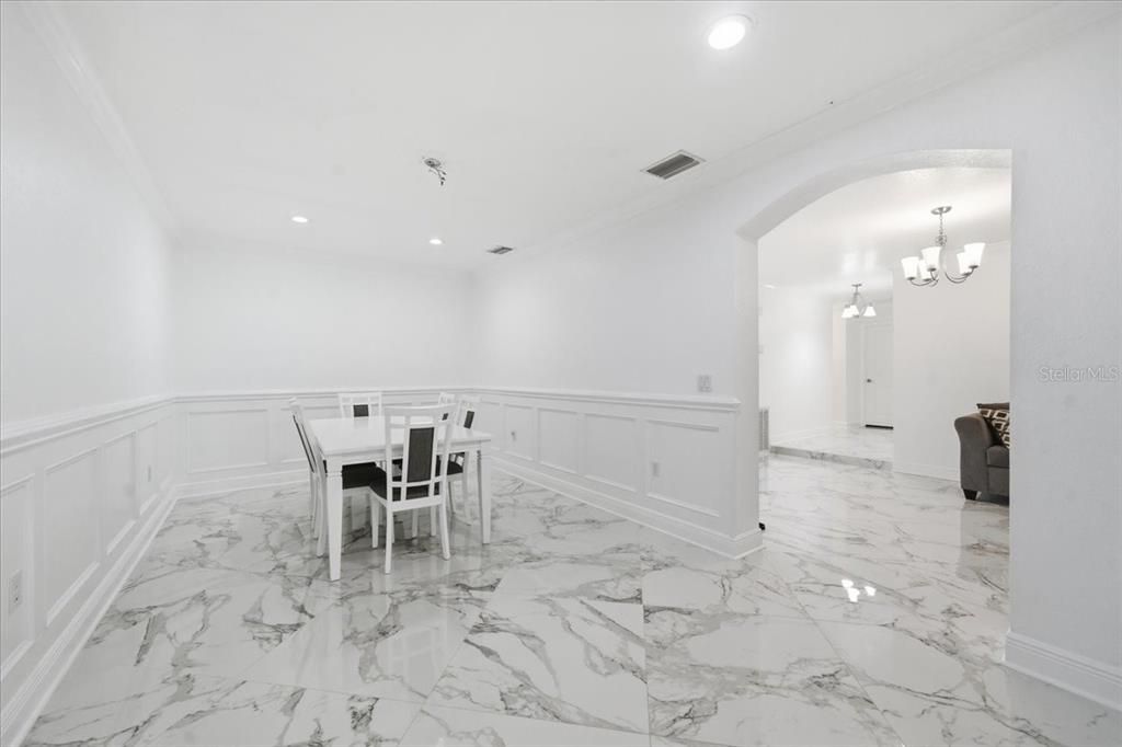 For Sale: $1,825,000 (7 beds, 6 baths, 5661 Square Feet)