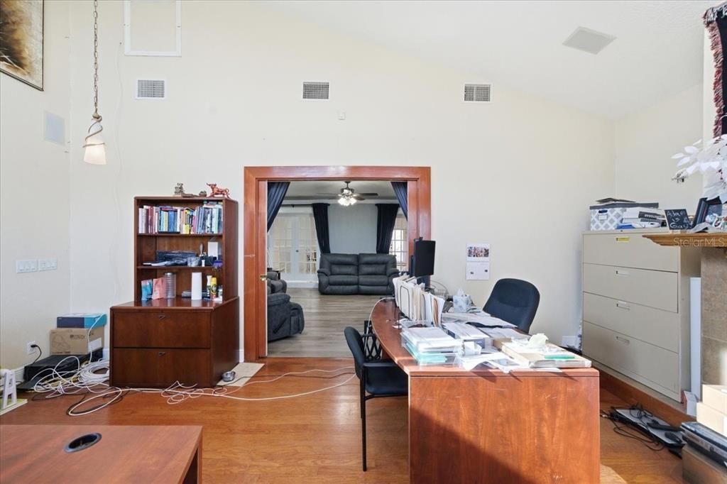 For Sale: $1,825,000 (7 beds, 6 baths, 5661 Square Feet)