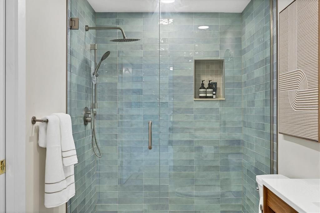 For Rent: $6,500 (4 beds, 3 baths, 2317 Square Feet)