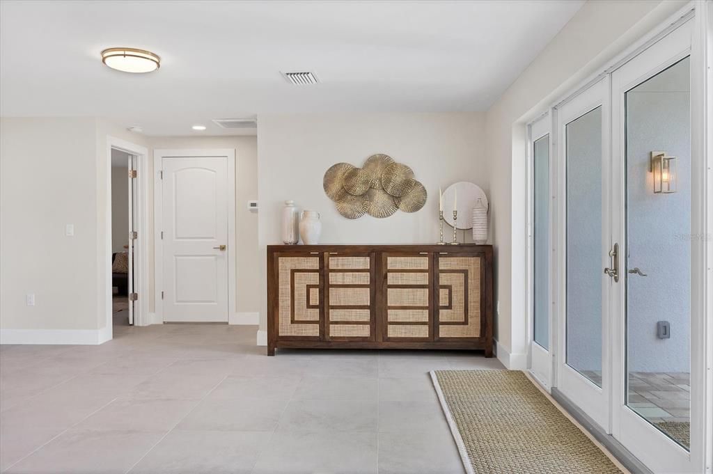 For Rent: $6,500 (4 beds, 3 baths, 2317 Square Feet)