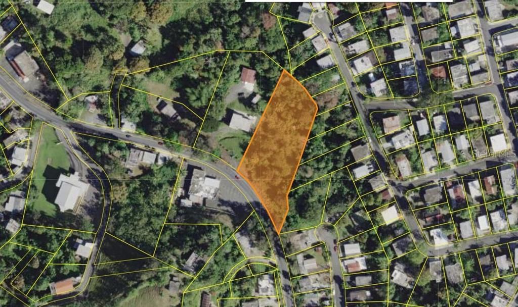 En Venta: $130,000 (1.07 acres)