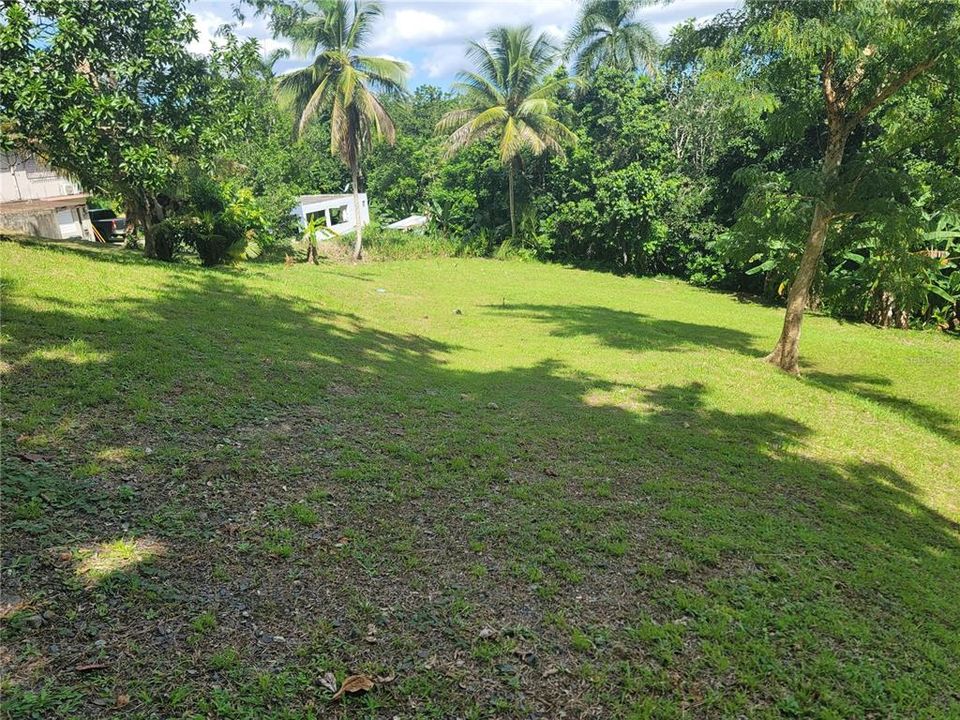 En Venta: $130,000 (1.07 acres)
