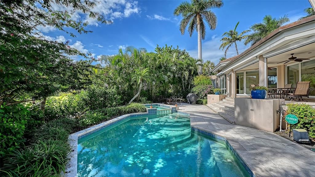 For Sale: $4,895,000 (4 beds, 5 baths, 5080 Square Feet)