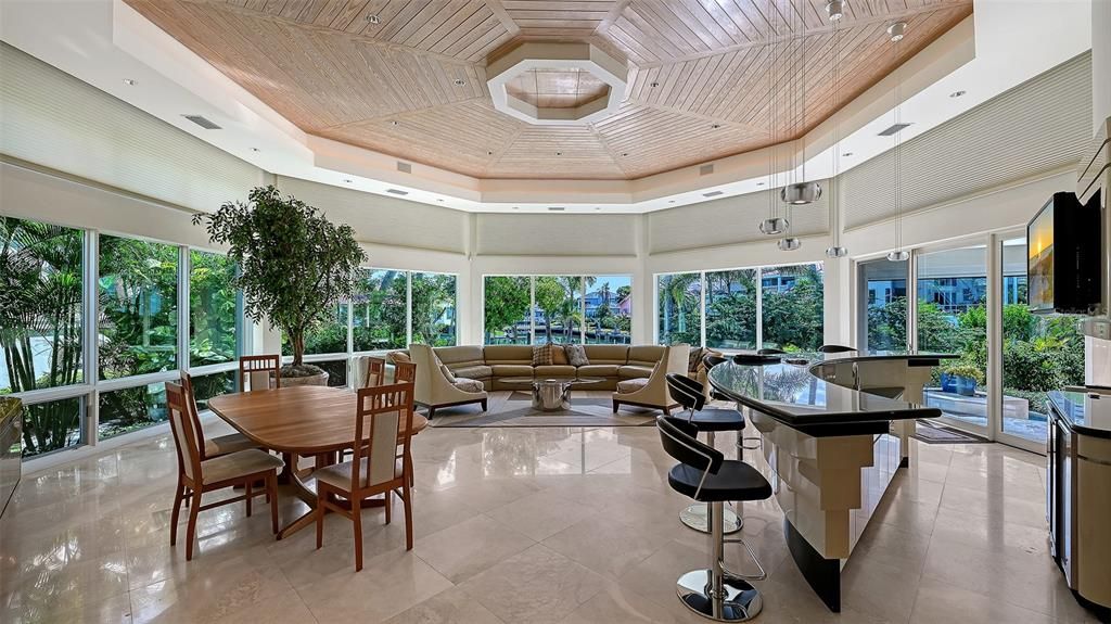 For Sale: $4,895,000 (4 beds, 5 baths, 5080 Square Feet)