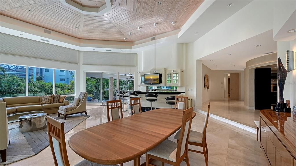 For Sale: $4,895,000 (4 beds, 5 baths, 5080 Square Feet)