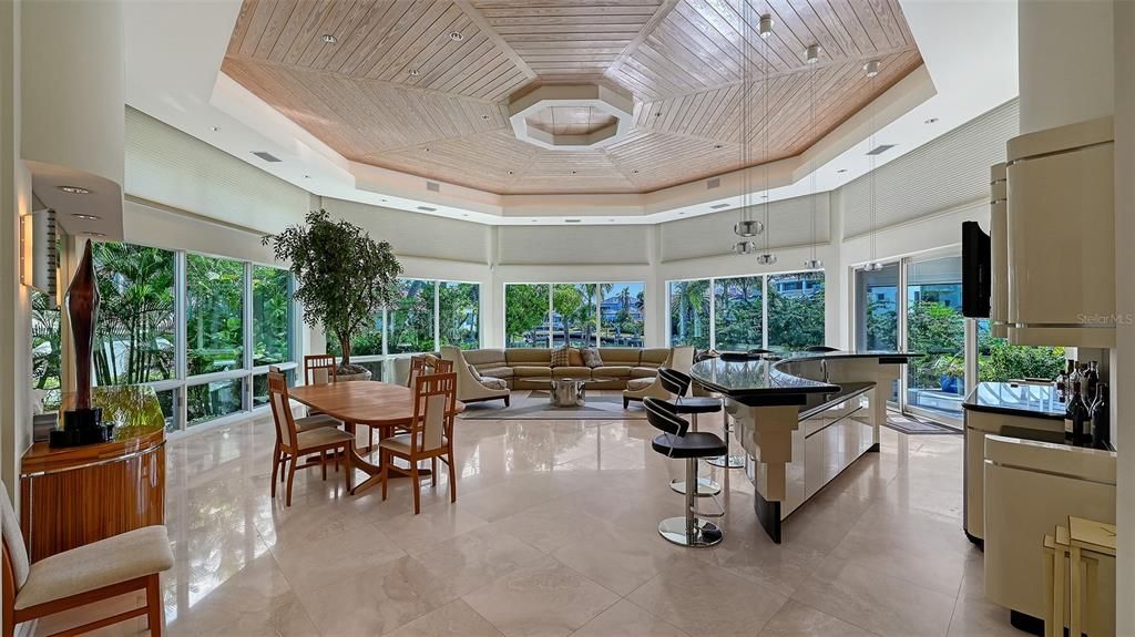 For Sale: $4,895,000 (4 beds, 5 baths, 5080 Square Feet)